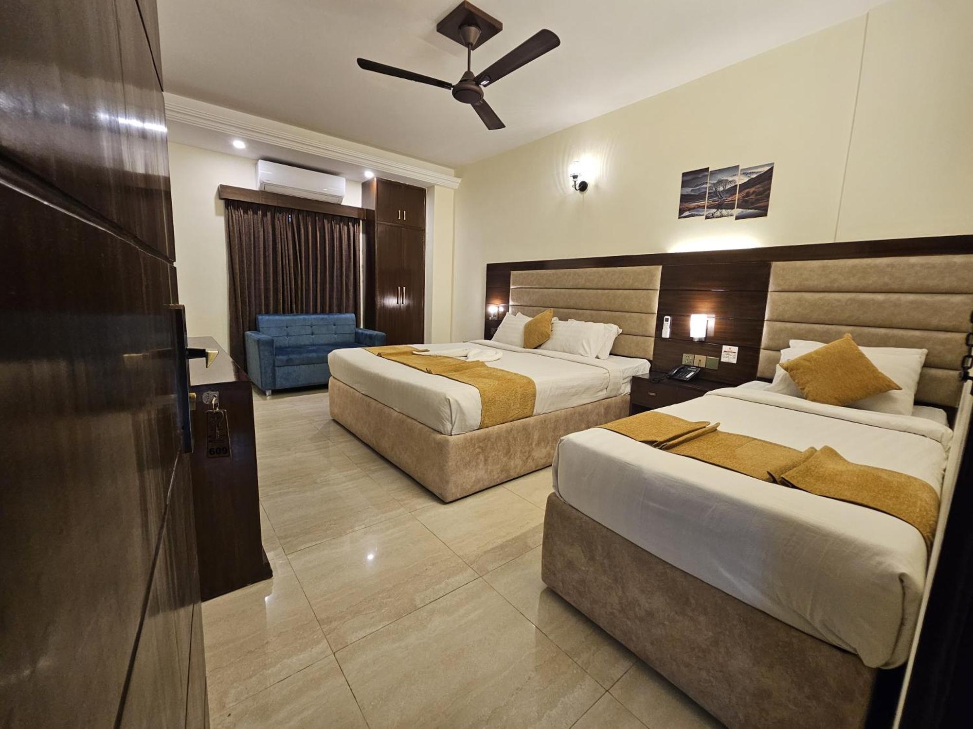 White Park Hotel & Suites Читтагонг Экстерьер фото